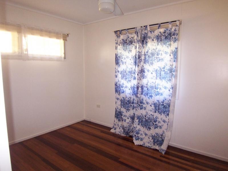 52 Kynance St, Leichhardt QLD 4305