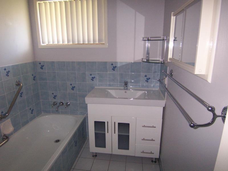 1 Maitland Street, Churchill QLD 4305