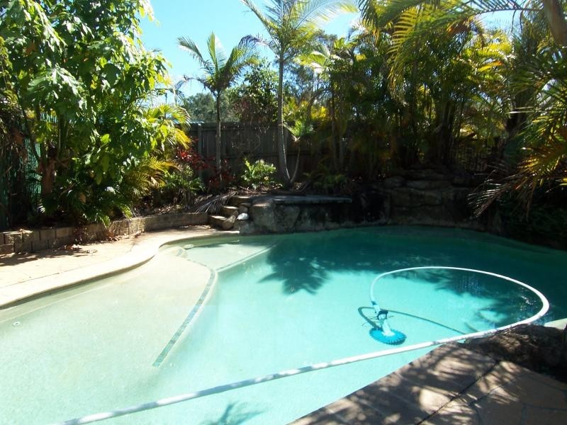 10 Horton Drive, Chuwar QLD 4306