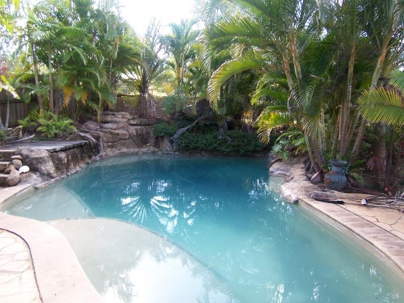 10 Horton Drive, Chuwar QLD 4306