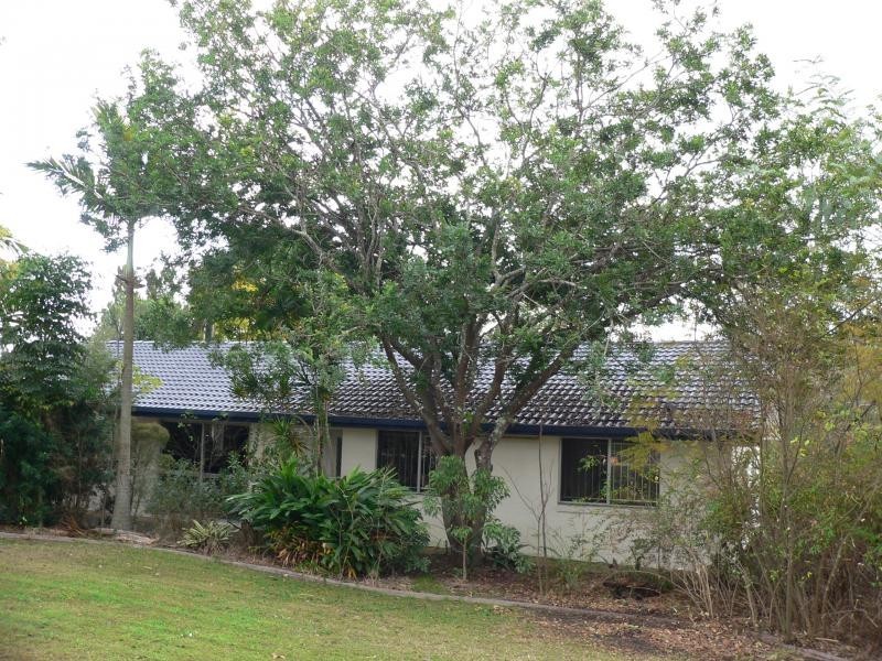 9 Shanahan Pde, Redbank Plains QLD 4301