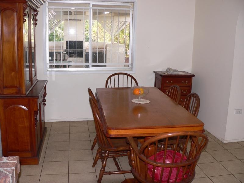 9 Shanahan Pde, Redbank Plains QLD 4301