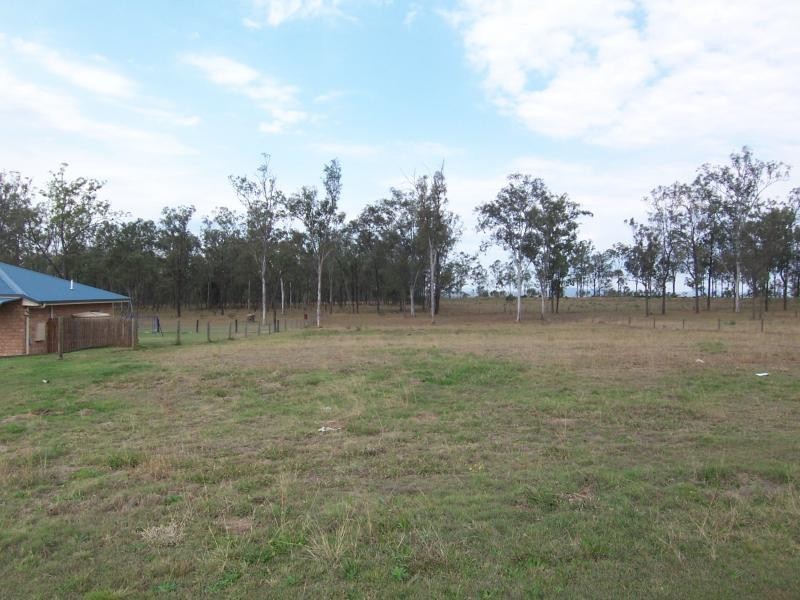 27 McHale Way, Willowbank QLD 4306