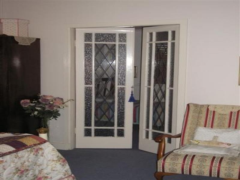 2 Deebing Street, Ipswich QLD 4305