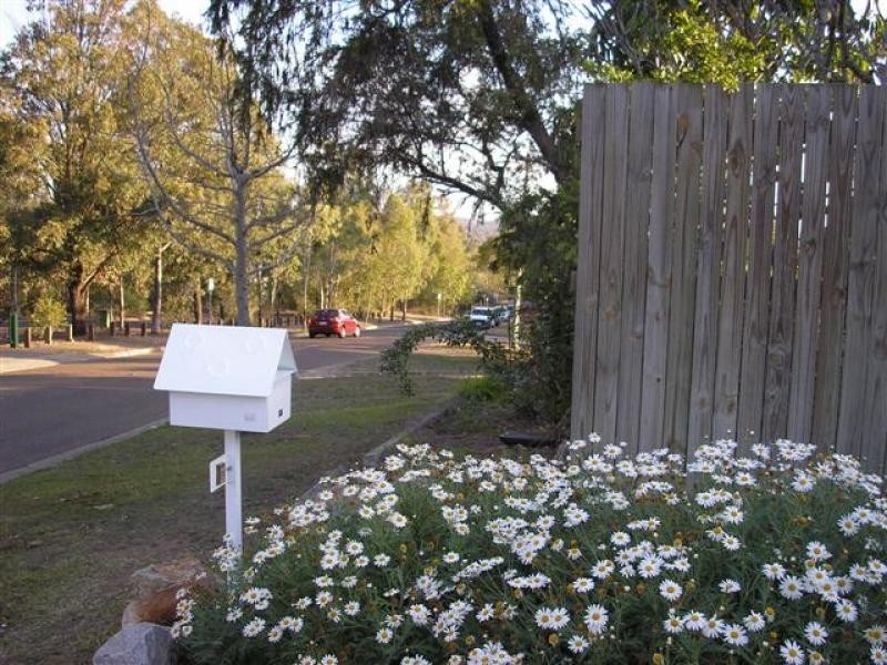 2 Deebing Street, Ipswich QLD 4305