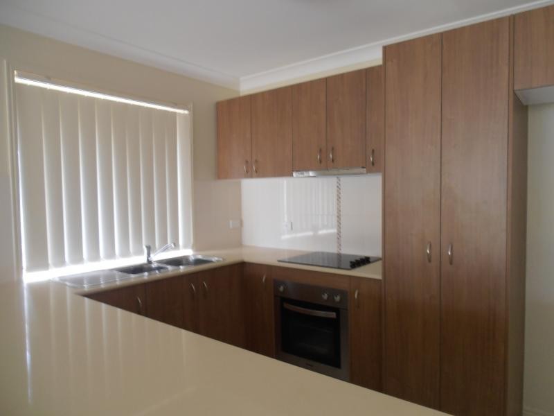 6 Alexandra Street, Brassall QLD 4305