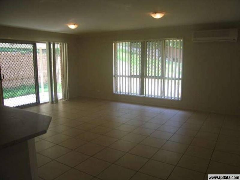 7 Dove Close, Goodna QLD 4300