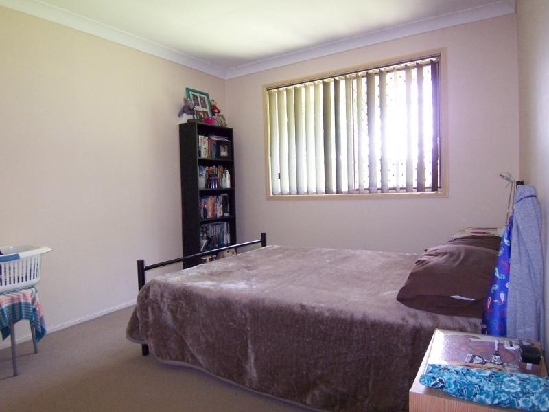 2/29 Cambridge Street, Silkstone QLD 4304