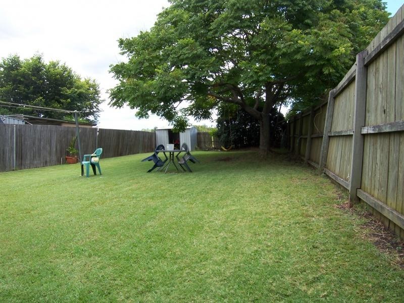 2/29 Cambridge Street, Silkstone QLD 4304