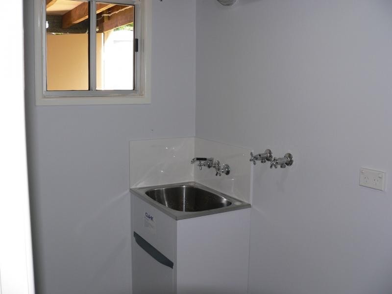 105 Riverside Ave., Barellan Point QLD 4306