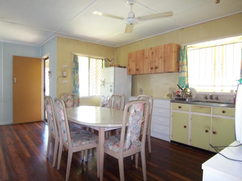 10 Parcell Street, Brassall QLD 4305