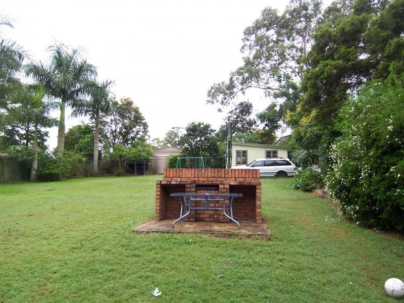 9 Clarice Avenue, North Ipswich QLD 4305