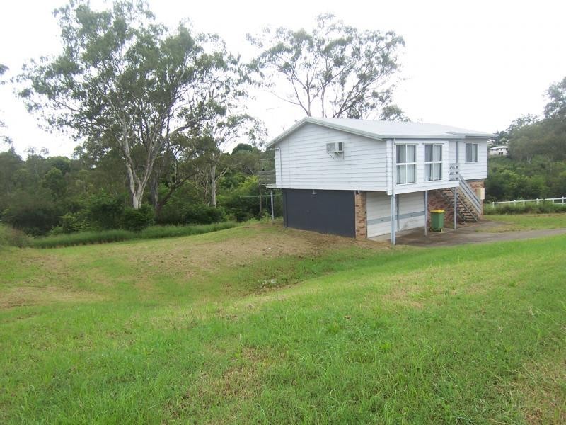68 Siemon Street, One Mile QLD 4305
