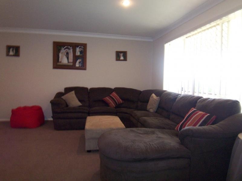 185 Edwards Street, Flinders View QLD 4305