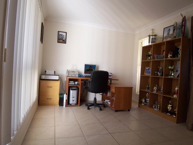 185 Edwards Street, Flinders View QLD 4305