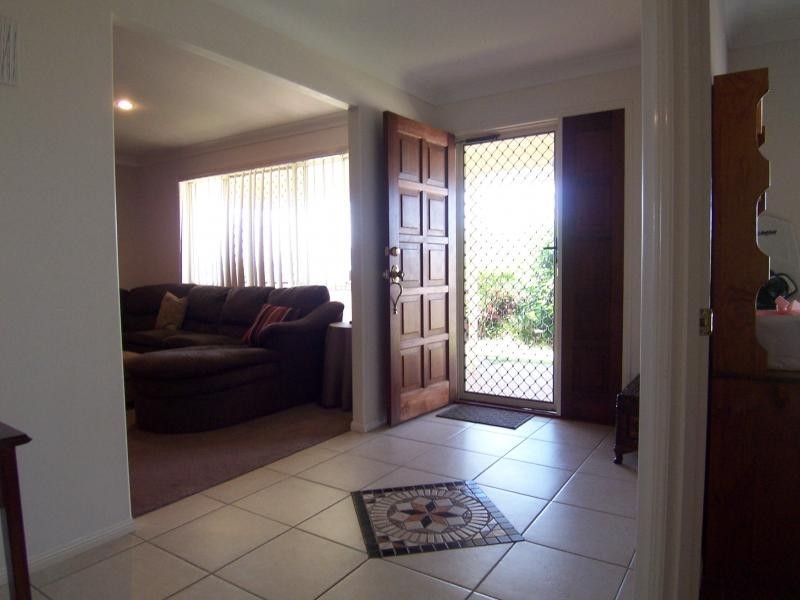 185 Edwards Street, Flinders View QLD 4305