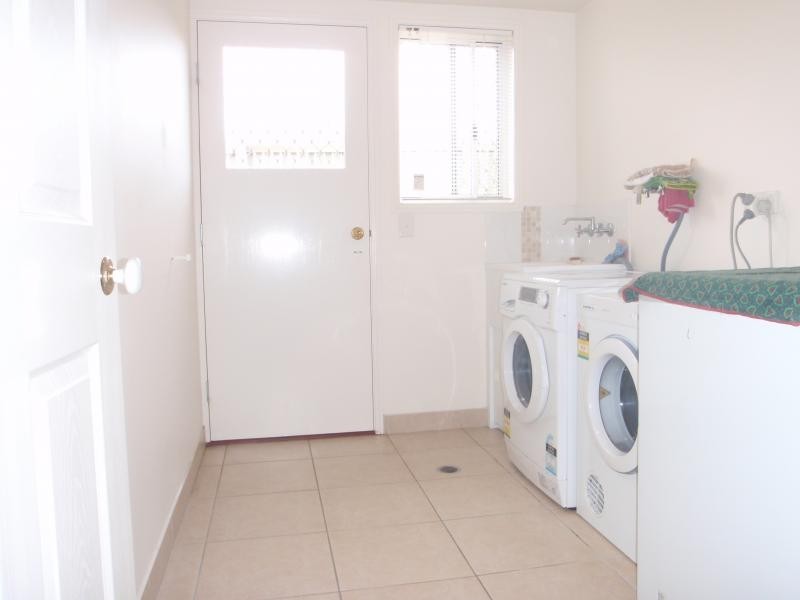 185 Edwards Street, Flinders View QLD 4305