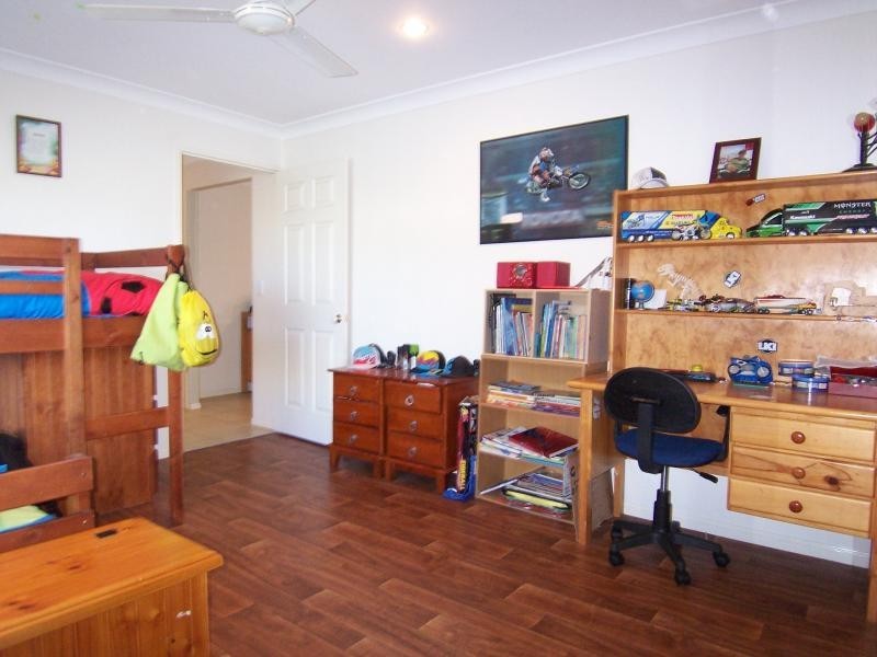 185 Edwards Street, Flinders View QLD 4305