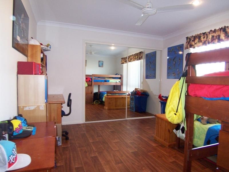 185 Edwards Street, Flinders View QLD 4305