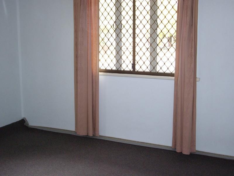 24 Grenadier Circle, Ebbw Vale QLD 4304