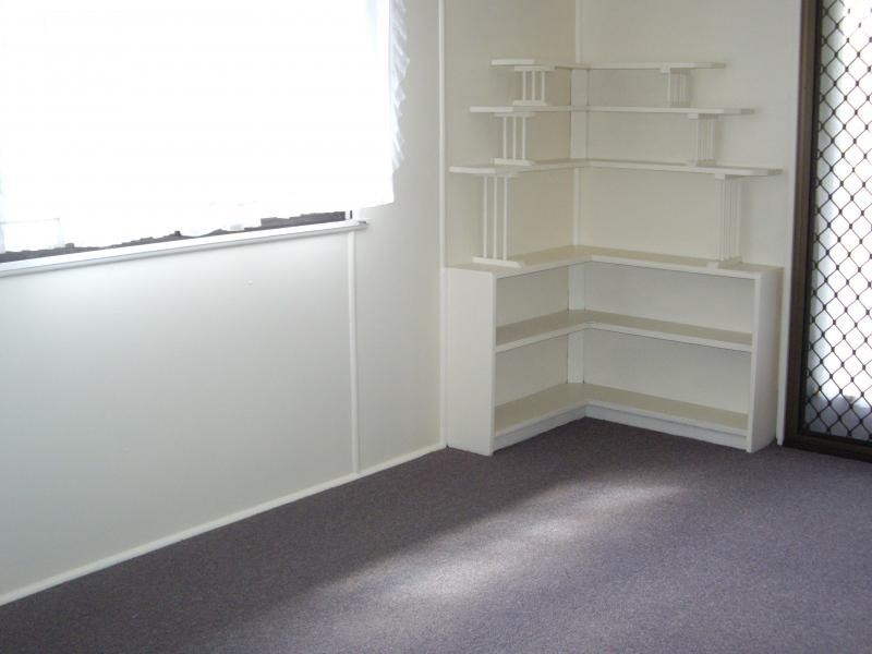 24 Grenadier Circle, Ebbw Vale QLD 4304