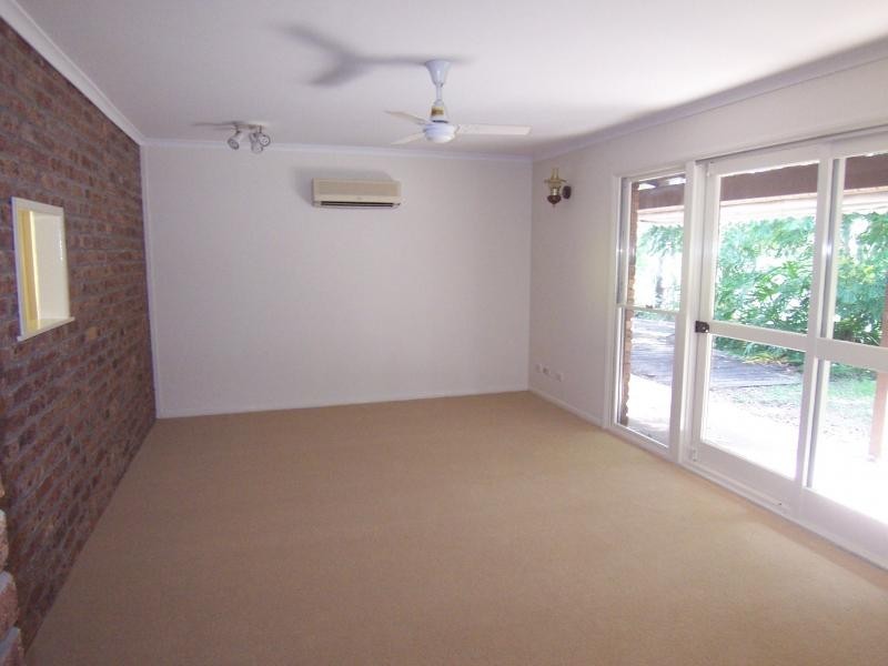 4  Samford Road, Leichhardt QLD 4305