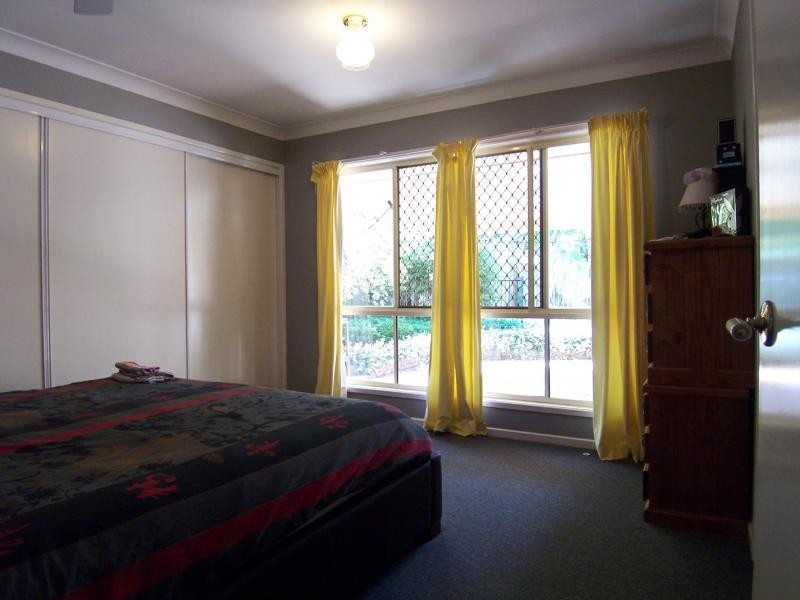 8  Jocelyn Court, Raceview QLD 4305