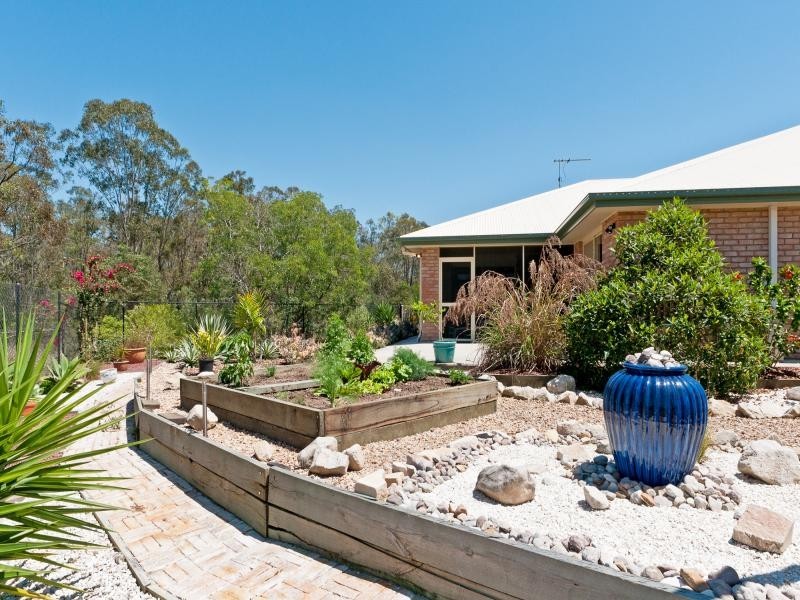 20 Mellor Place, Brassall QLD 4305