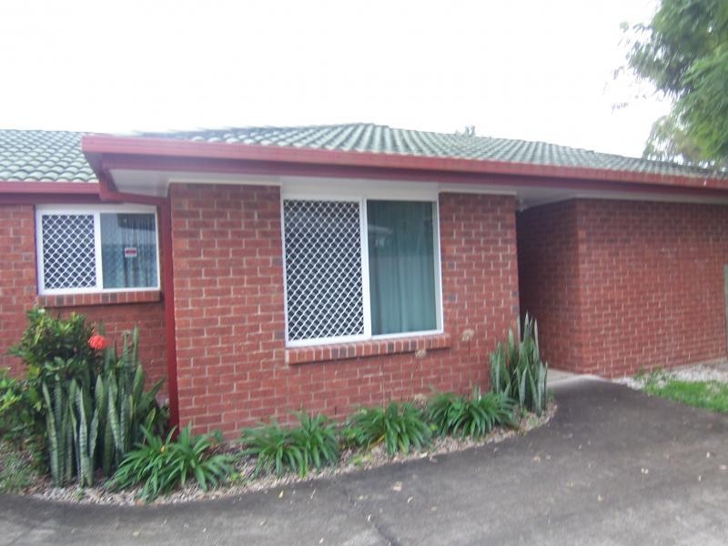 2/129  Gladstone Road, Coalfalls QLD 4305