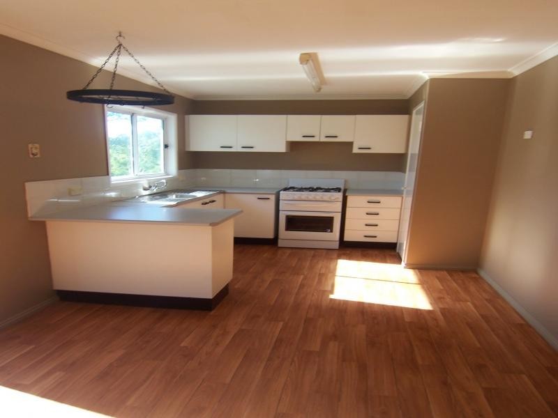 68 Siemon Street, One Mile QLD 4305