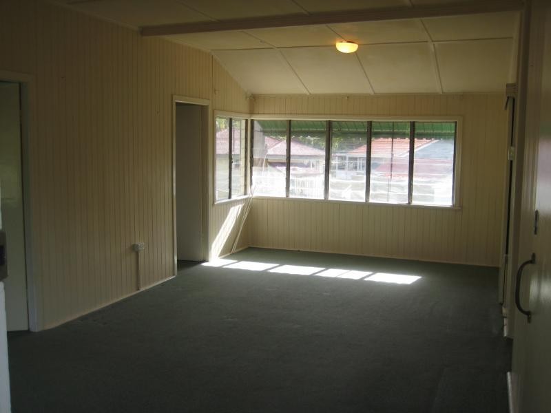 19a Toongarra Road, Leichhardt QLD 4305