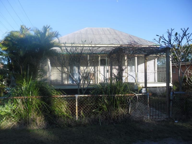 15 Milford Street, Ipswich QLD 4305