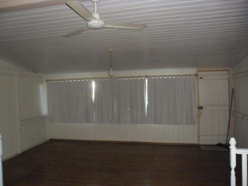 15 Milford Street, Ipswich QLD 4305