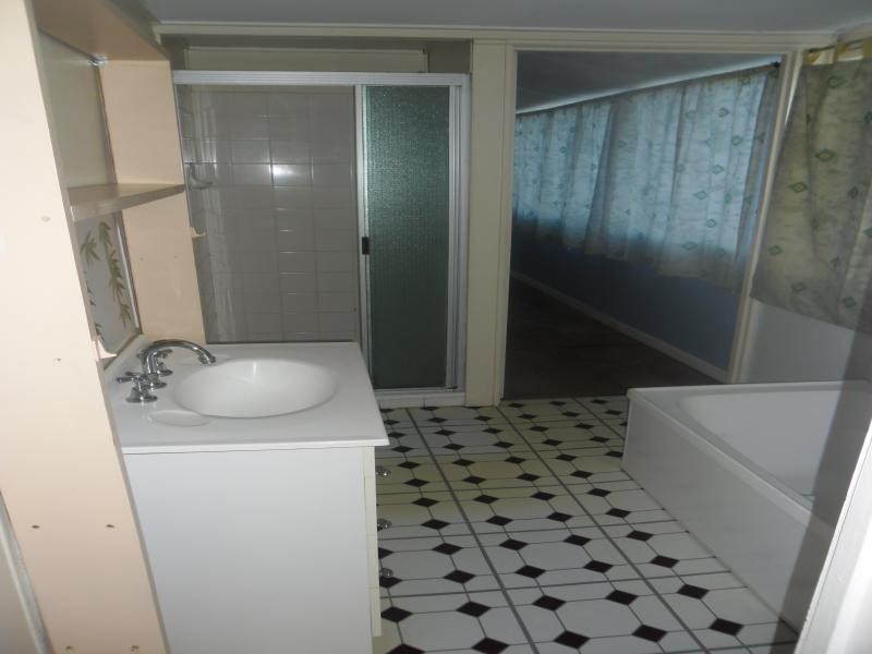 15 Milford Street, Ipswich QLD 4305