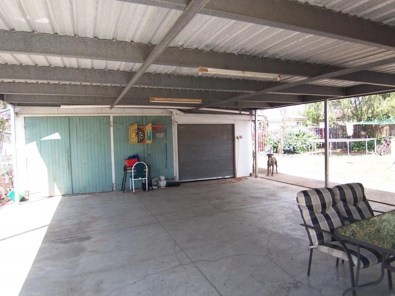 26 Reddy Street, One Mile QLD 4305