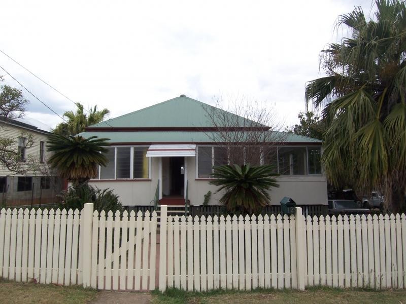 12 Waterworks Road, Brassall QLD 4305