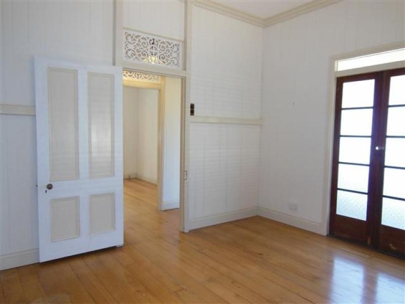 12 Waterworks Road, Brassall QLD 4305