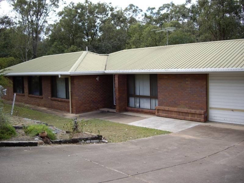 26 Velvet Street, Blacksoil QLD 4306