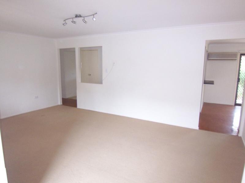 4 Glenelg Drive, Brassall QLD 4305