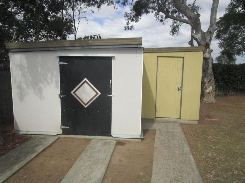 29 Crosshill Street, Leichhardt QLD 4305