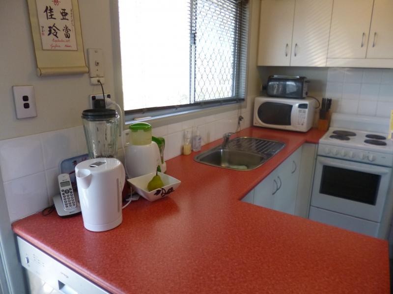 2 Leahy Street, Brassall QLD 4305
