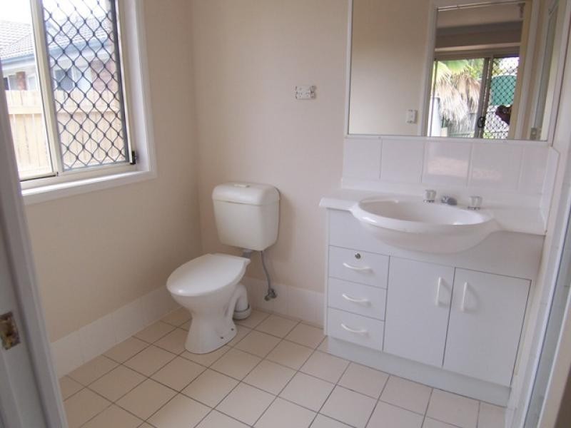 34 Elmhurst Cr, Flinders View QLD 4305