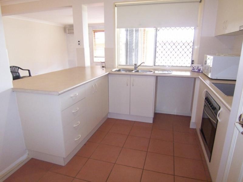 34 Elmhurst Cr, Flinders View QLD 4305