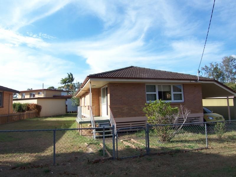 9 Kynance Street, Leichhardt QLD 4305