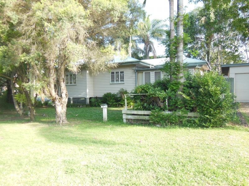 21 Hayes Street, Raceview QLD 4305
