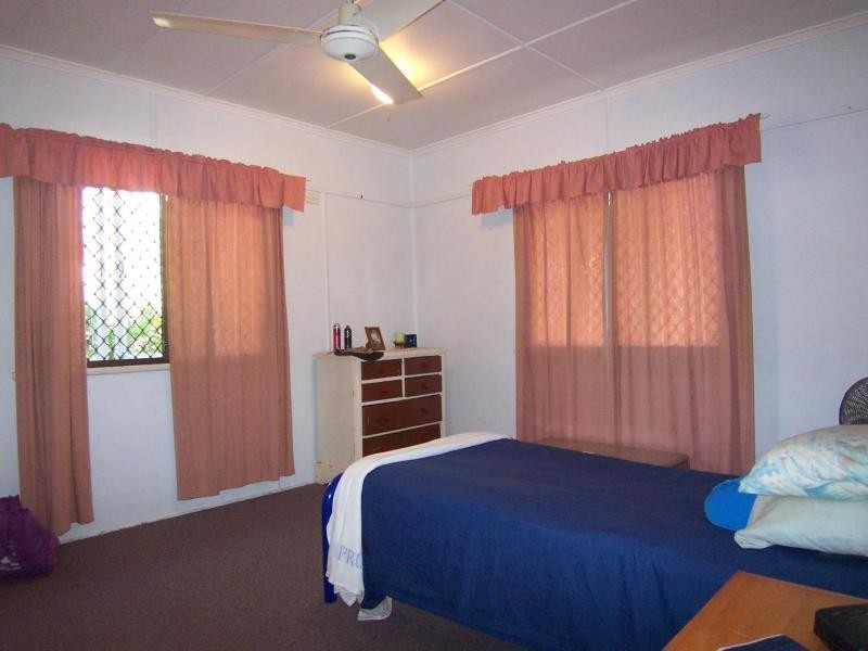 24 Grenadier Street, Ebbw Vale QLD 4304
