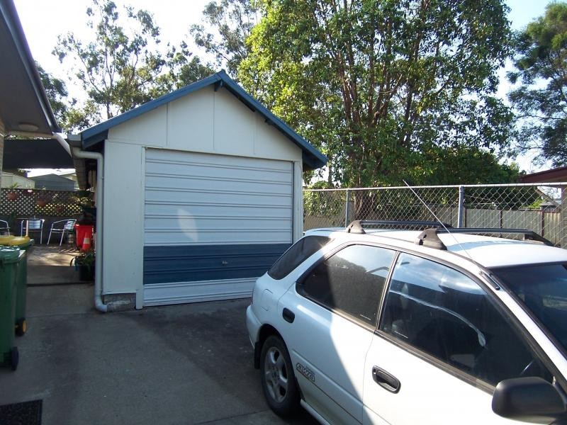 24 Grenadier Street, Ebbw Vale QLD 4304