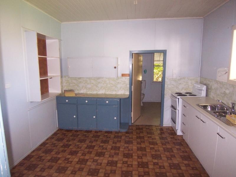 12 Warrell Street, West Ipswich QLD 4305