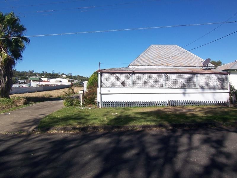 12 Warrell Street, West Ipswich QLD 4305