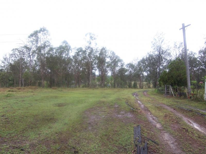 264 Henderson Road, Calvert QLD 4340